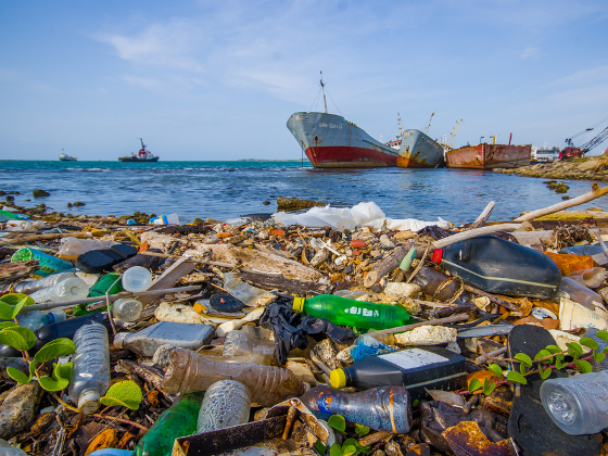 plastic_oceans_full plastic_oceans_full